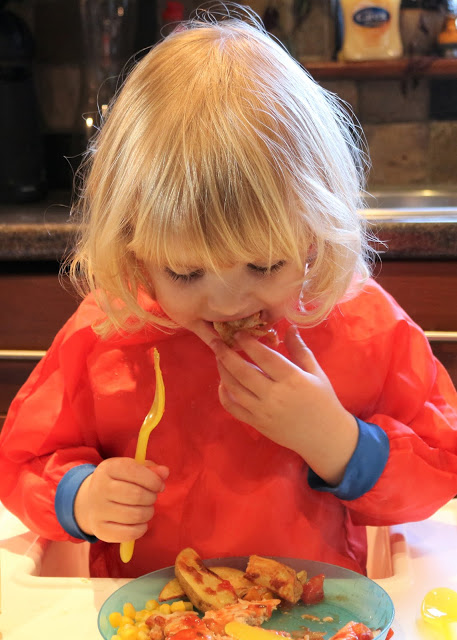 Three easy family recipes with Dolmio: Spaghetti bolognese loaded with veg, chicken pizzas and Chicken and veggie bake