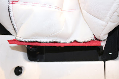 How to remove the covers from an Axkid Minikid carseat