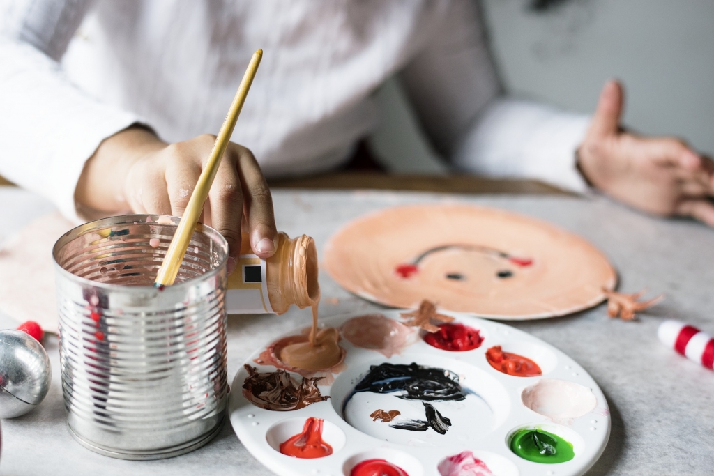 Fun ways to get your kids involved in decorating their bedrooms