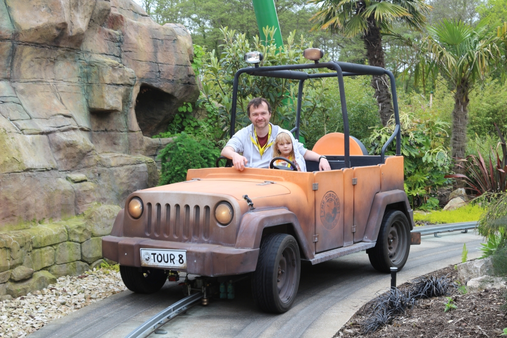 The Dinosaur Tour Co. (Jeep Ride) at Paulton's Park