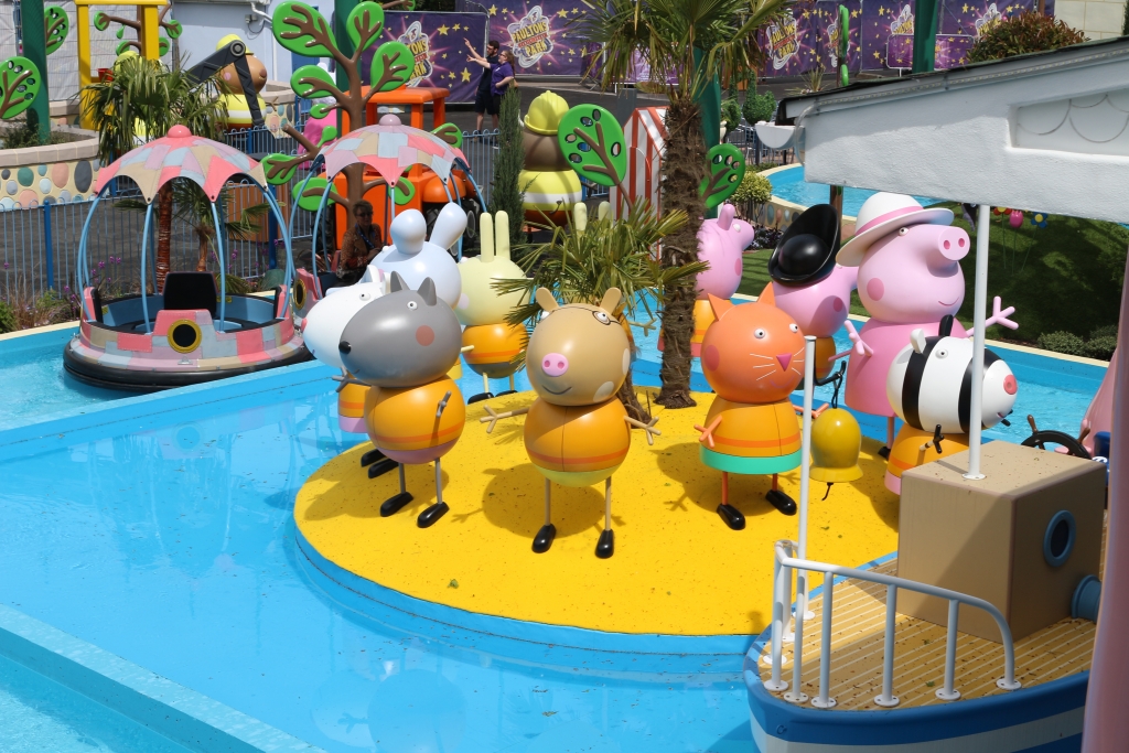 Peppa Pig World - new rides: Grampy Rabbit's sailing club