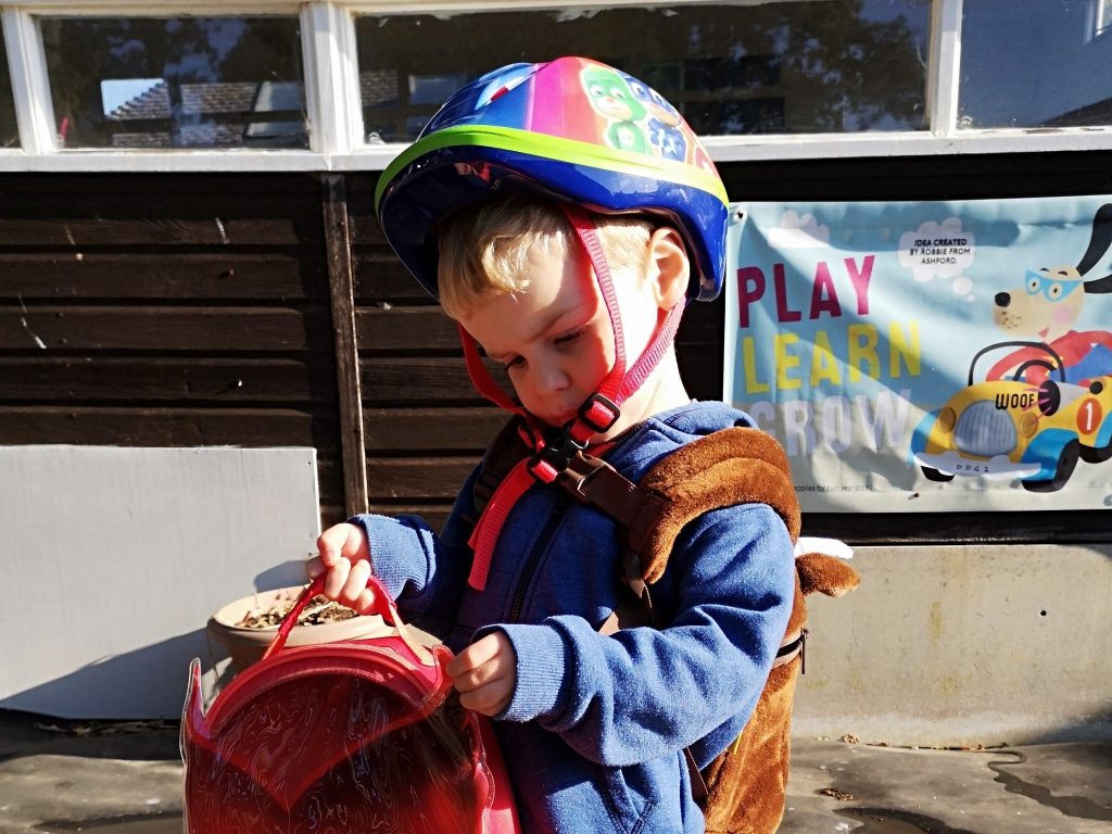The preschool drop off is giving me mum guilt (but not how you'd expect)