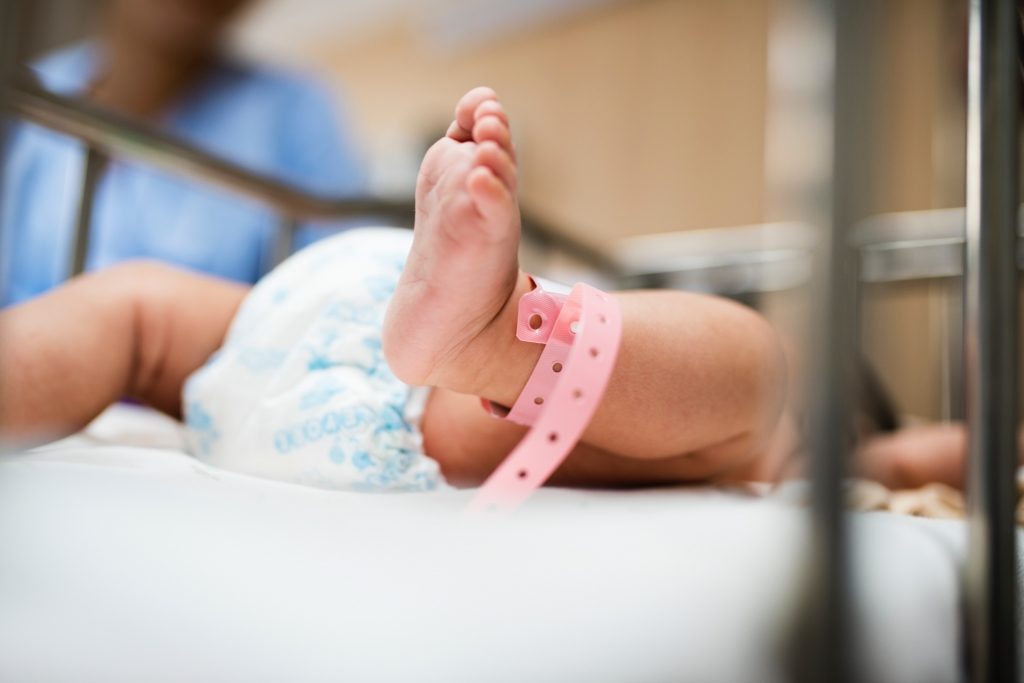Should Bounty Ladies be allowed on maternity wards
