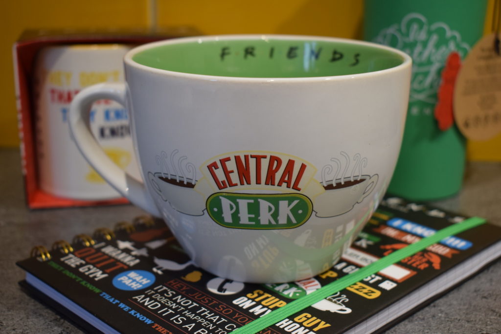 Friends Mug Gift Guide for 30 something women who were teens in the 90s (12)