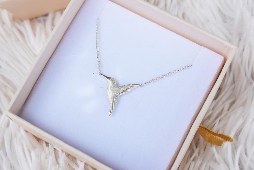 Jana Reinhardt Jewellery: Silver hummingbird necklace