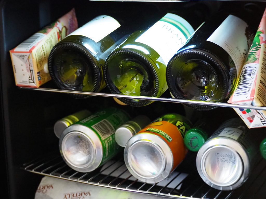 Swan brand retro fridge wine cooler with Swan discount code