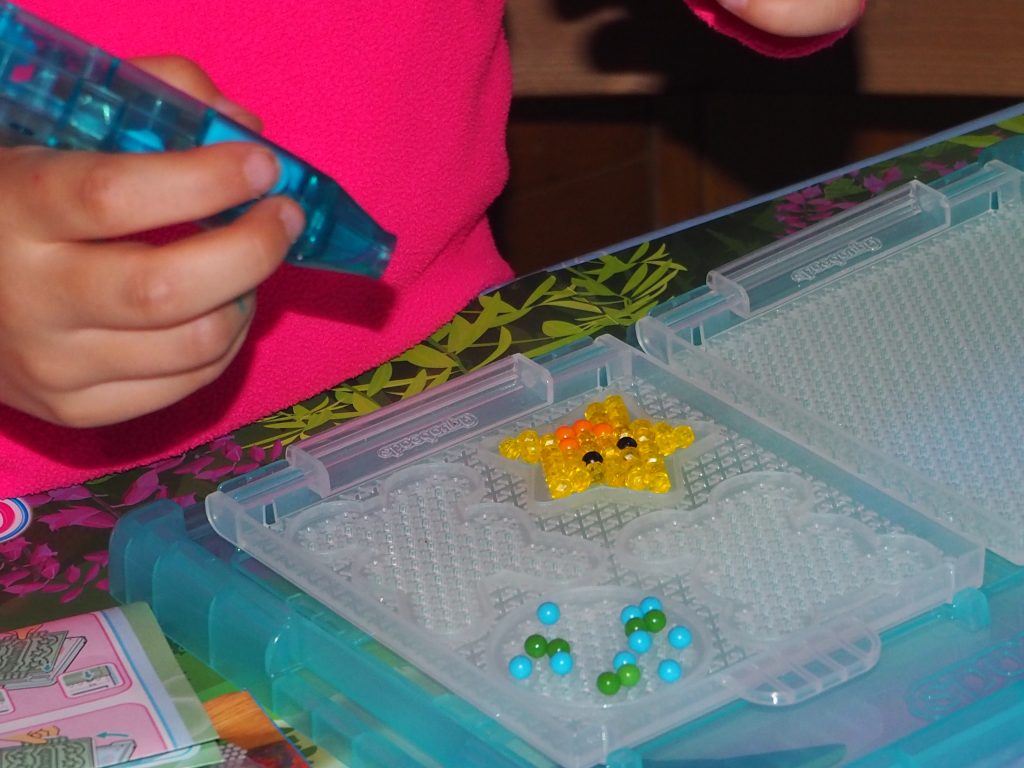 Aquabeads mobile tutorial