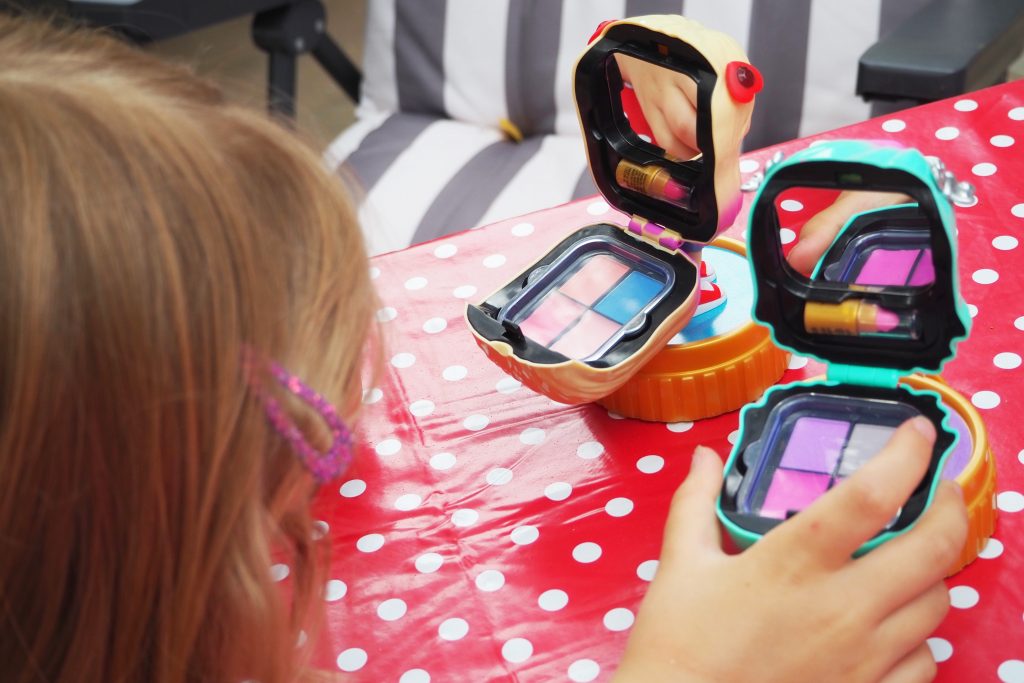 Shimmer N Sparkle InstaGlam dolls with real makeup: Review