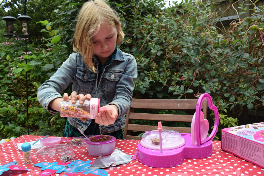 Mini Delices 5 in 1 Chocolate Workshop review