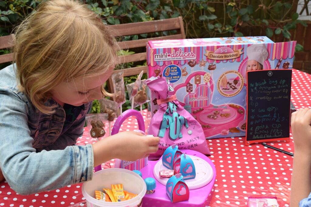 Mini Delices 5 in 1 Chocolate Workshop review