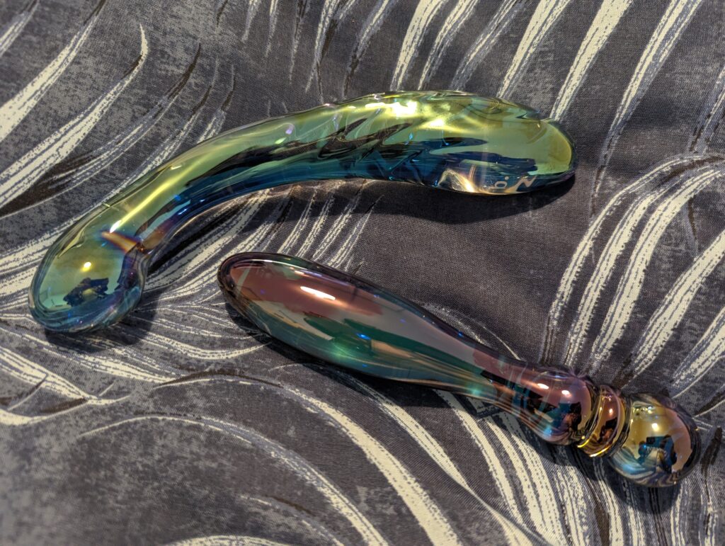Biird glass dildos