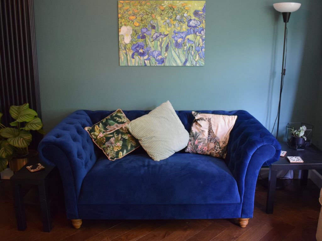 Montgomery' velvet sofa in navy blue from Oak Furniture Land review