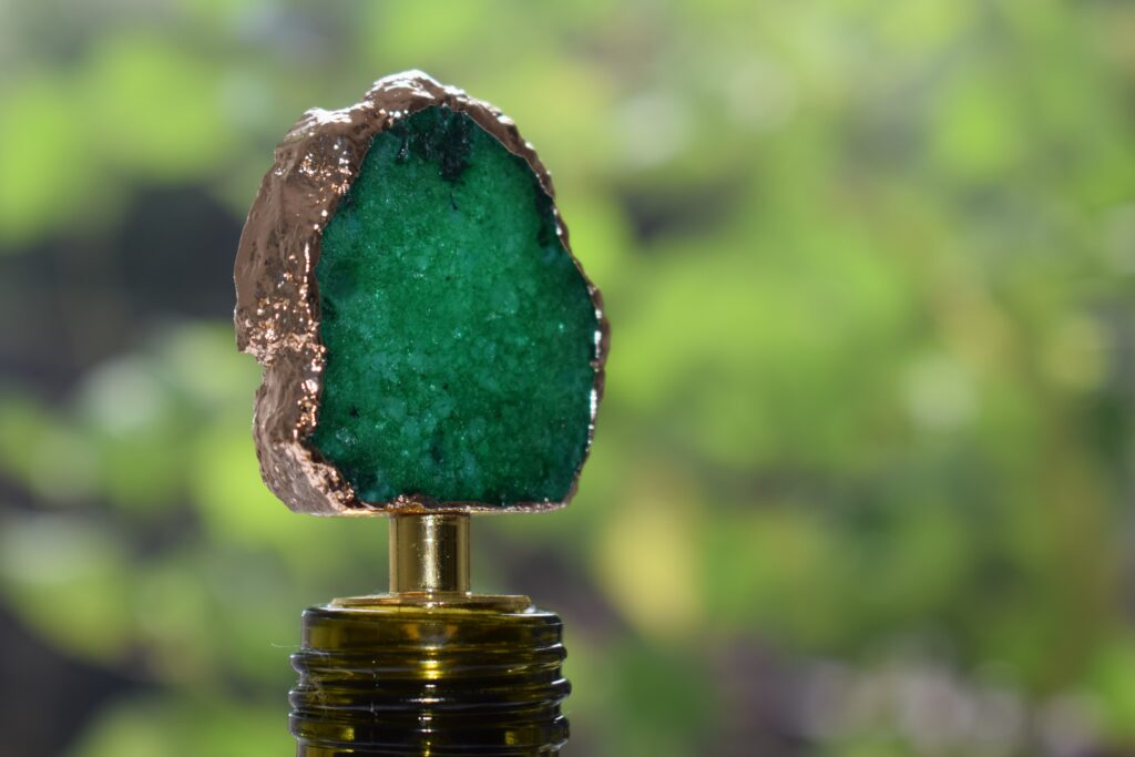 Agate wine bottle stopper from Xander Kostroma