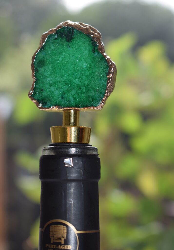 Agate gold wine bottle stopper from Xander Kostroma