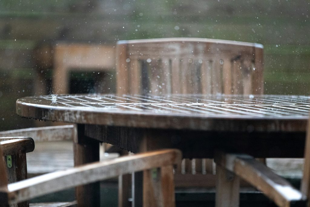 Cleaning, Oiling and Maintaining Teak Garden Furniture
